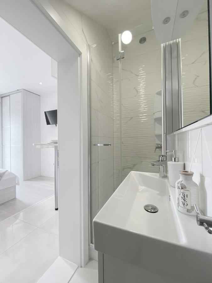 Apartments Paladin มาคาร์สกา ภายนอก รูปภาพ
