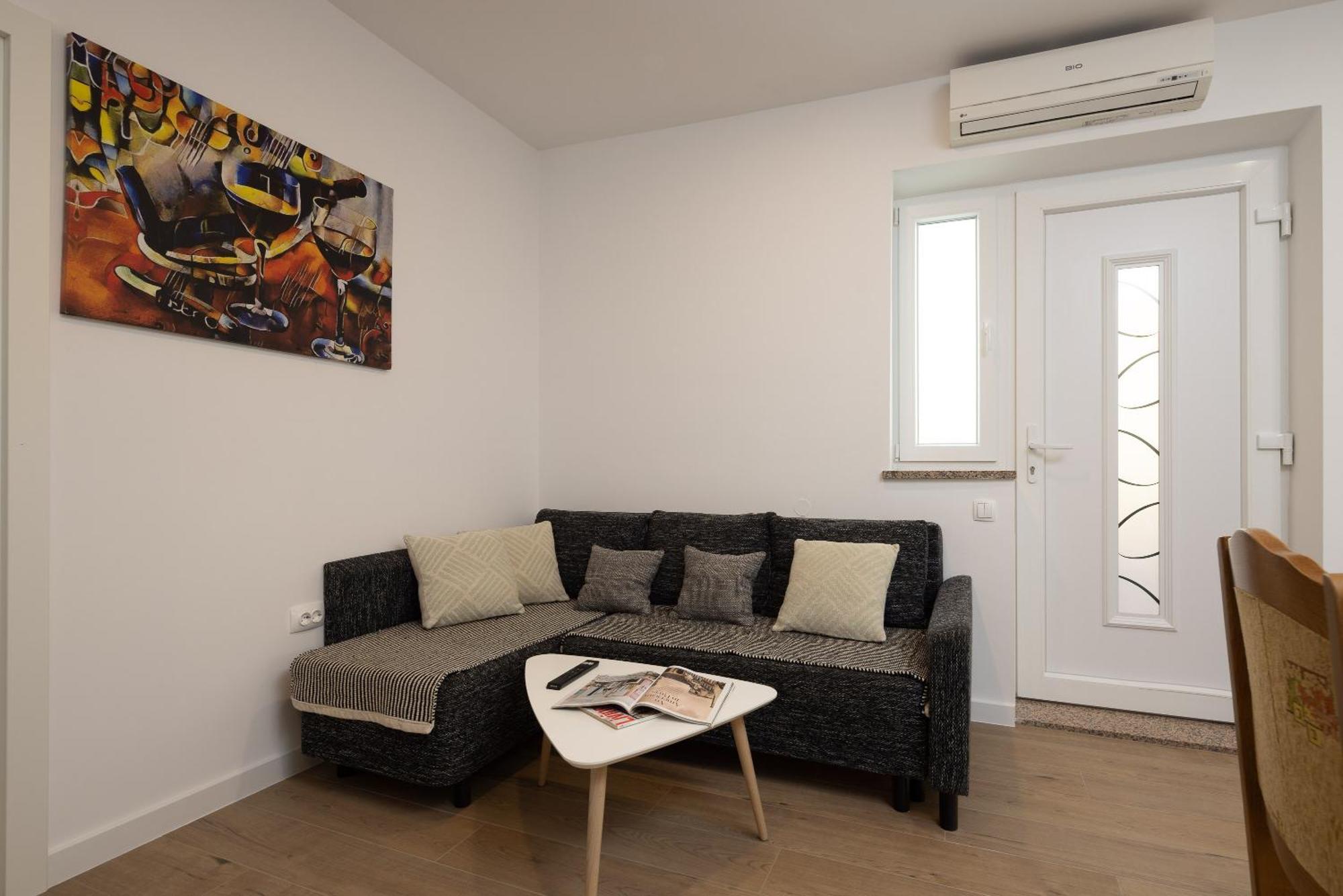 Apartments Paladin มาคาร์สกา ภายนอก รูปภาพ
